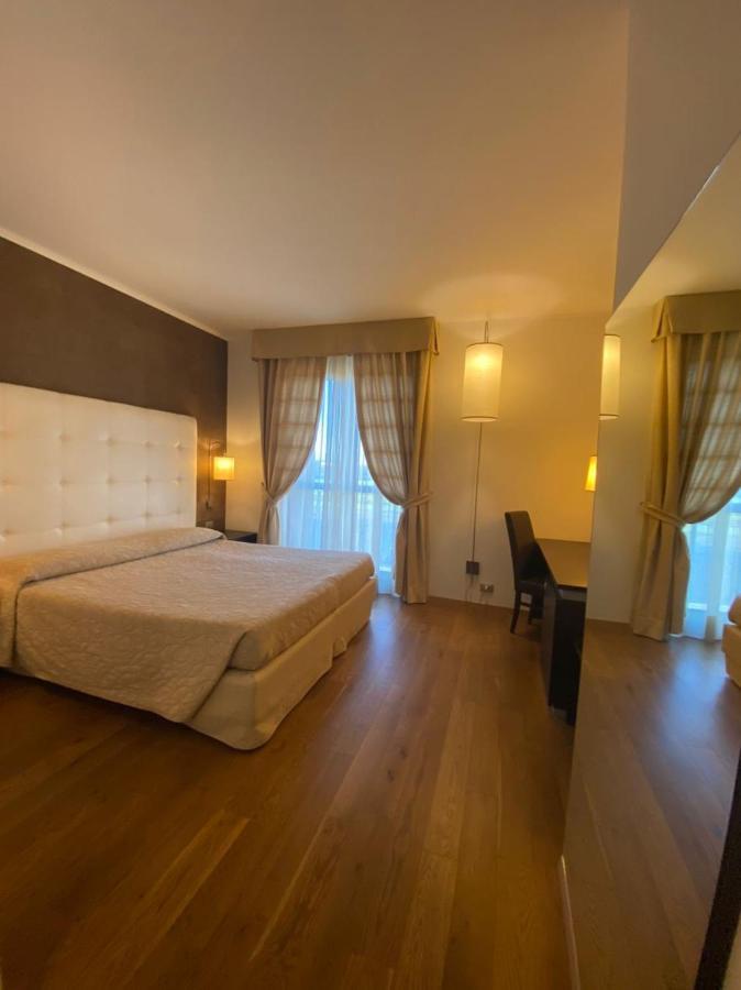 Hotel Rioverde Pralormo Eksteriør billede
