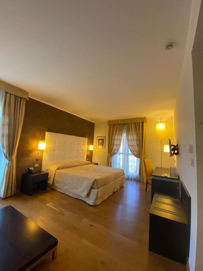 Hotel Rioverde Pralormo Eksteriør billede